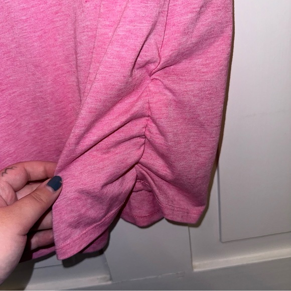 ✨nike pink dri-fit active short sleeve top✨ - Picture 6 of 7